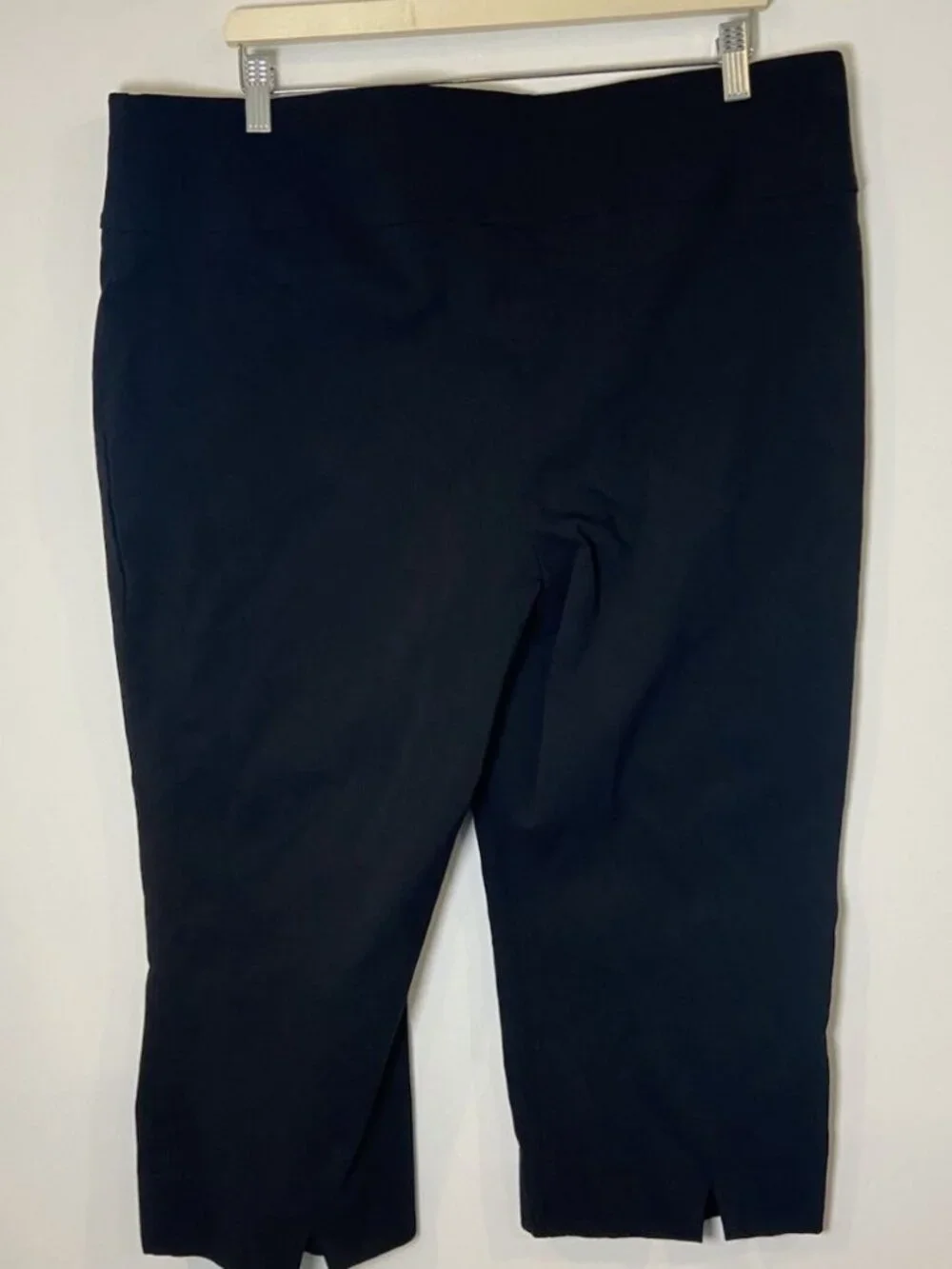 NWT Chico's Wide Leg Pull On Capri Pants Stretch Black Size 3.5 18 New - Picture 4 of 6